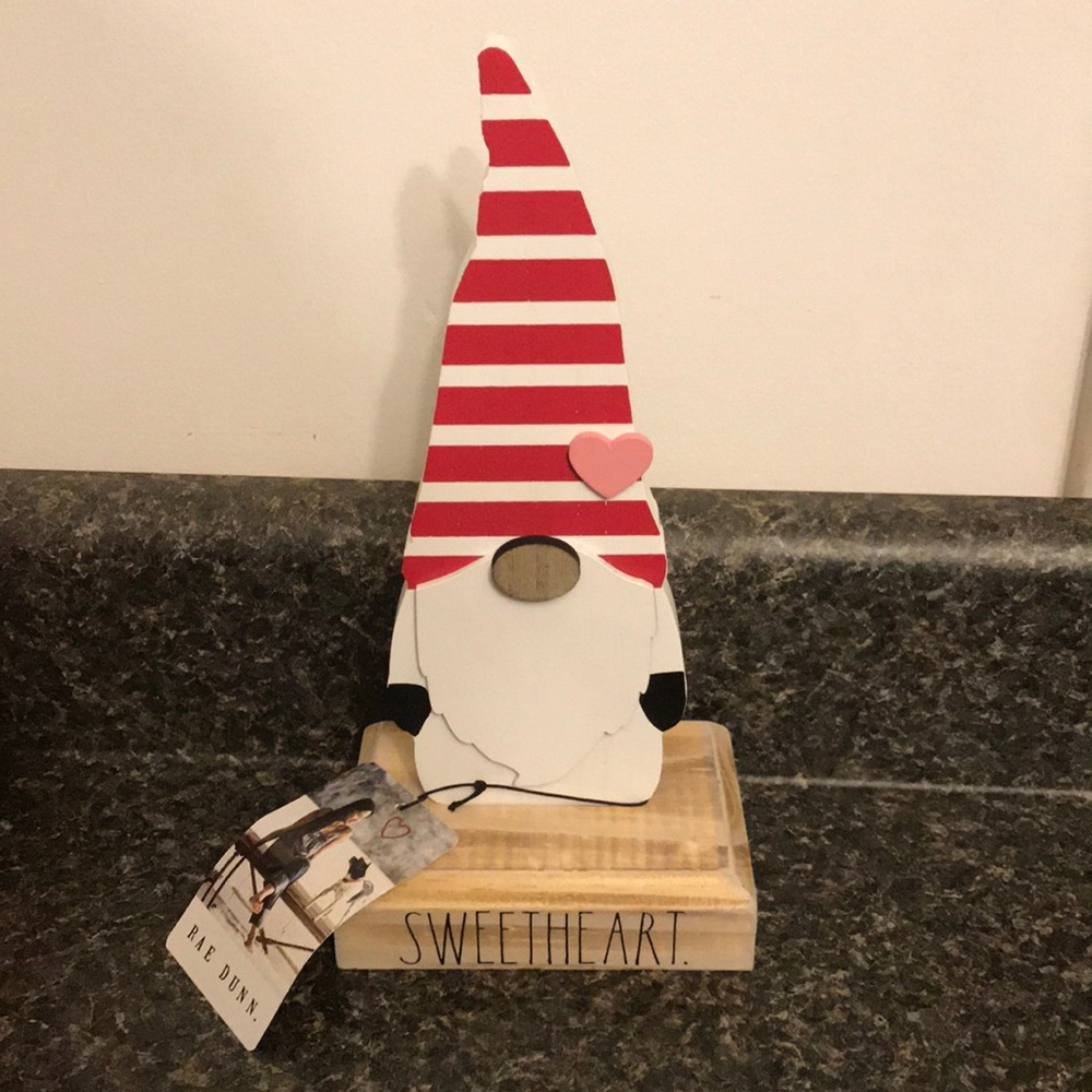 Rae Dunn SWEETHEART Gnome wooded decor